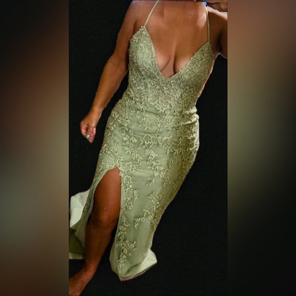 Sage lace-up ball gown, prom dress, pageant dress sizes L & M - Picture 4 of 5